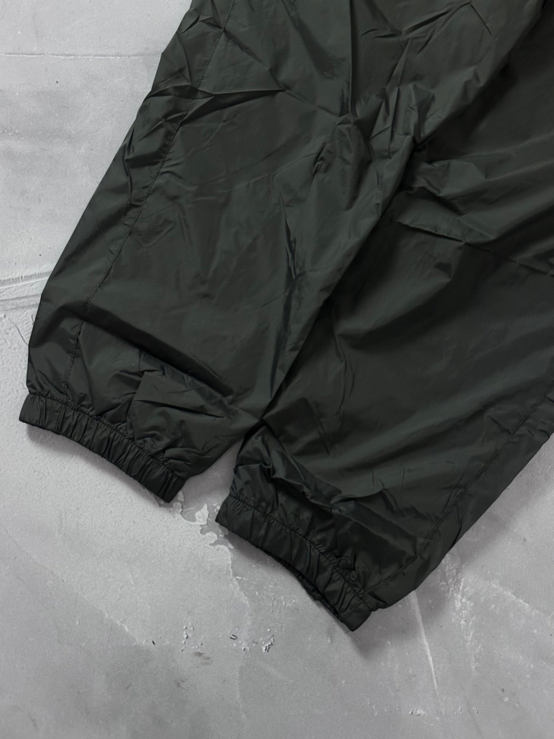 Conjunto Nike - Calça + Corta Vento Cinza/Branco