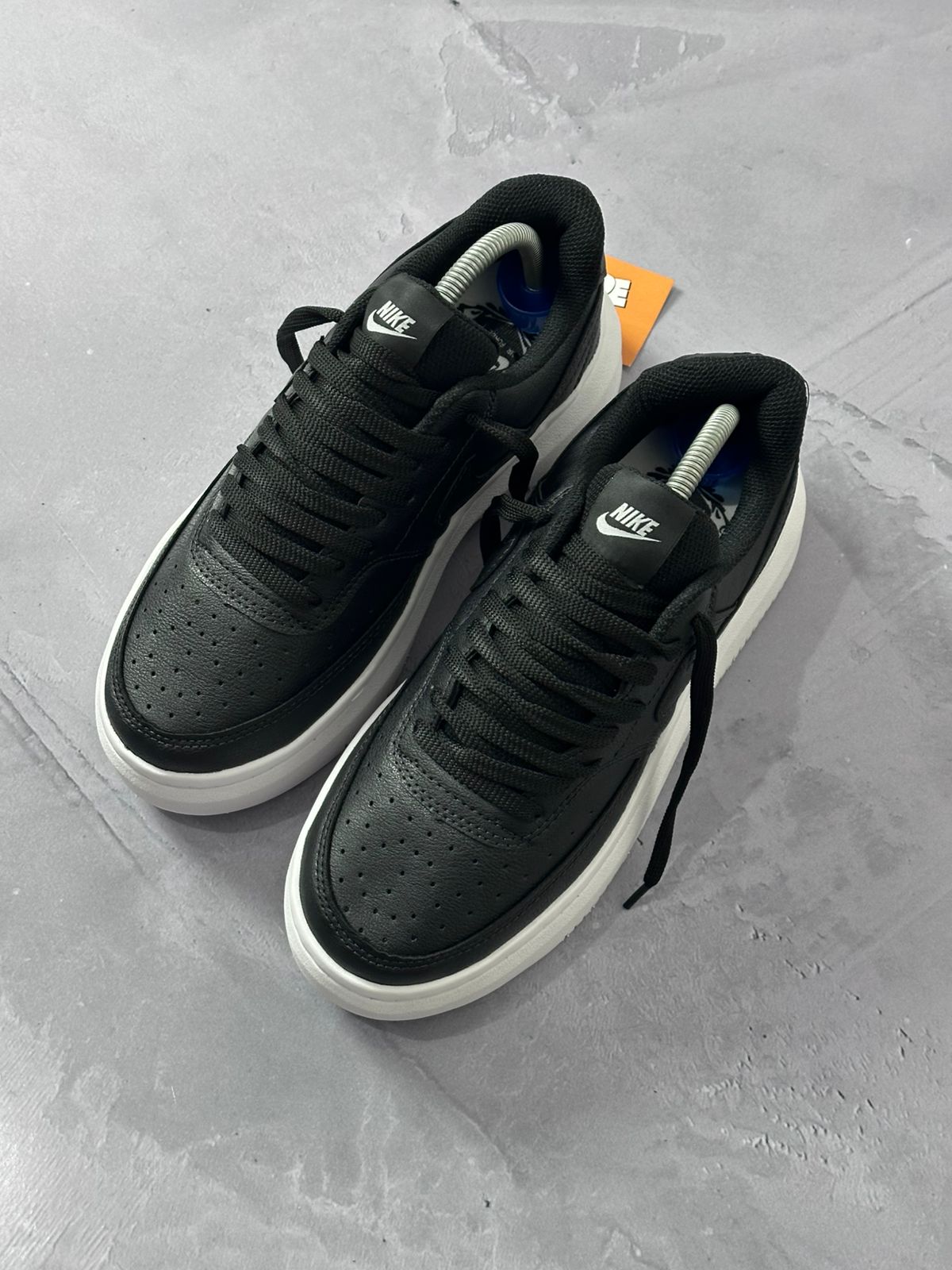 Tênis Nike Court Vision Alta - Preto/Branco