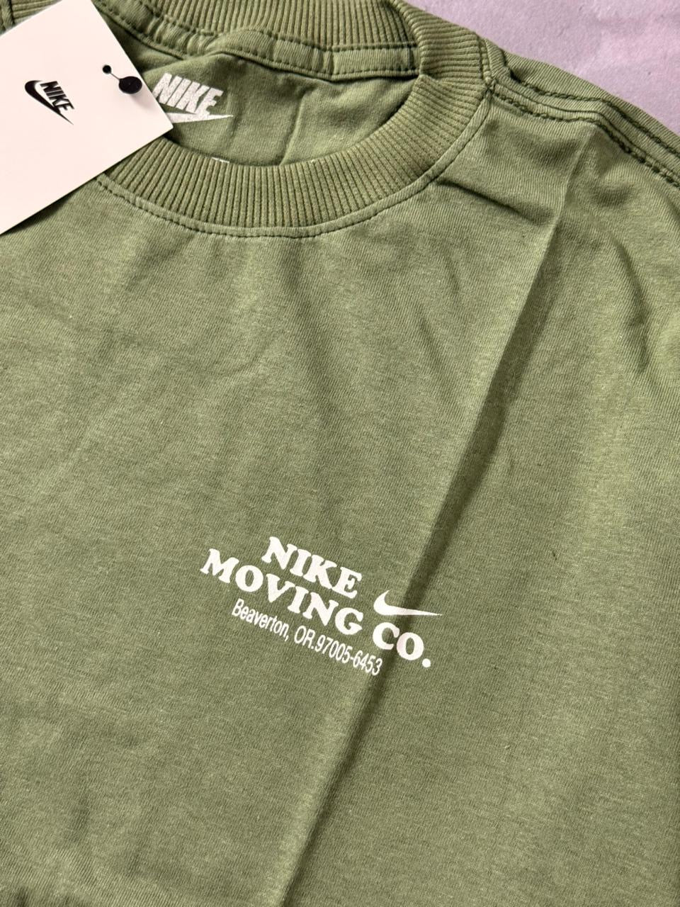 Camiseta Nike Moving - Verde