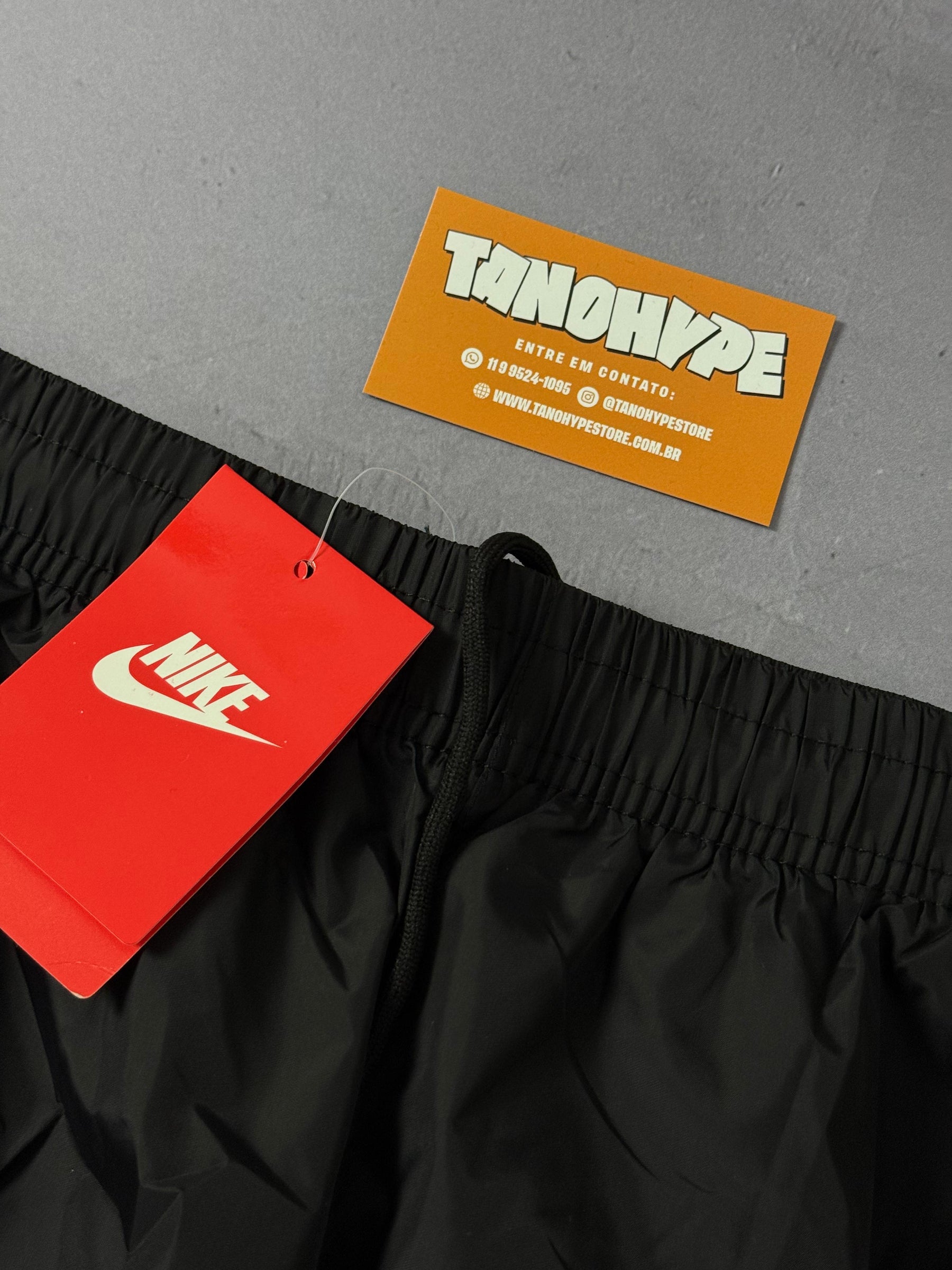 Calça Nike Big Swoosh Tactel - Preto