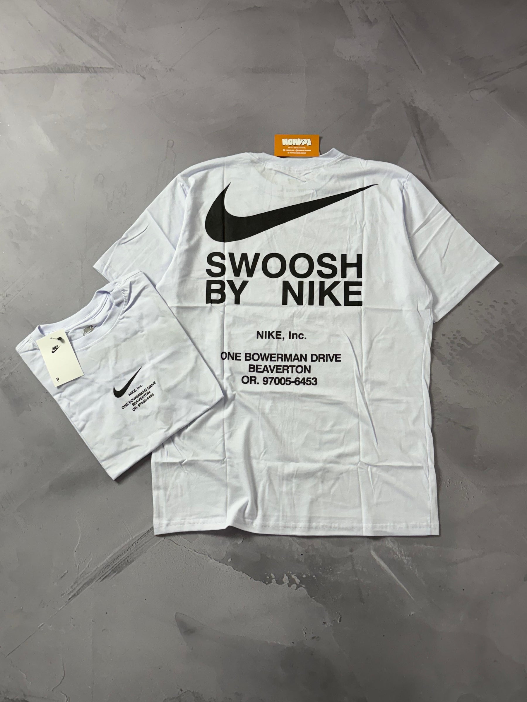 Camiseta Nike By Swoosh - Branca