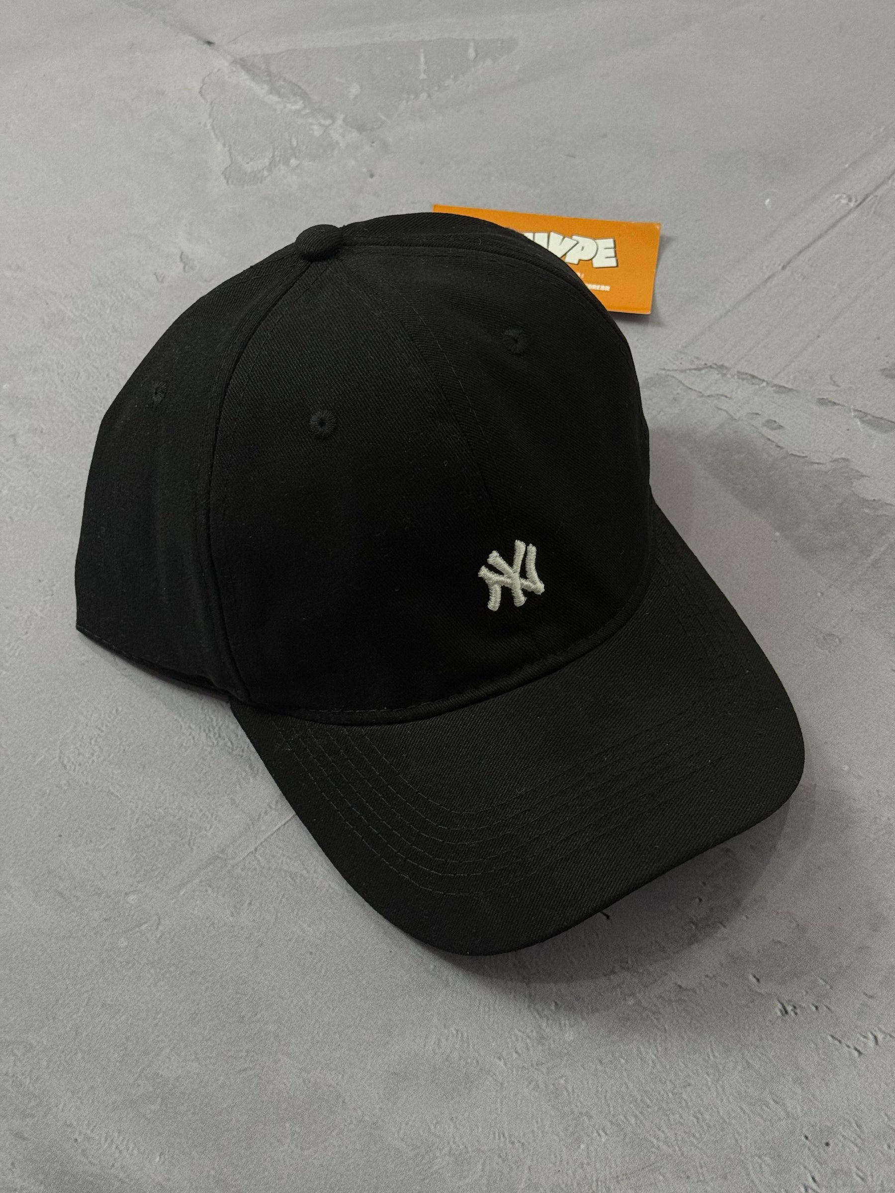 Boné New Era Dad Hat Mini Logo - Preto