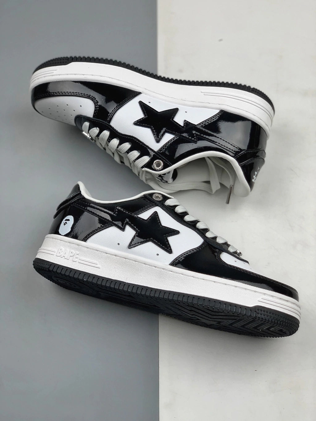 Tênis Bape Sta Low - Preto/Branco