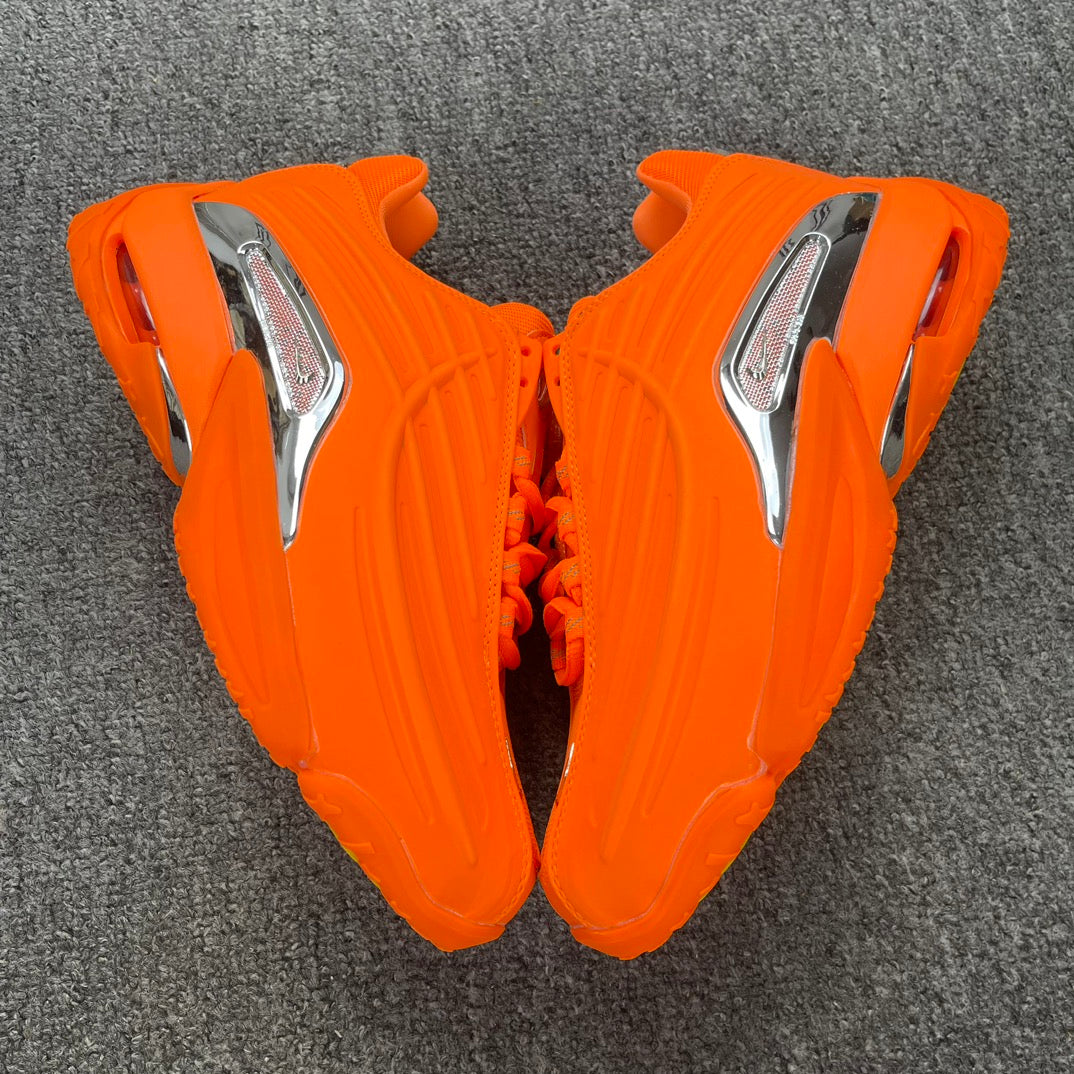 Tênis Nocta Nike Hot Step 2 - Laranja