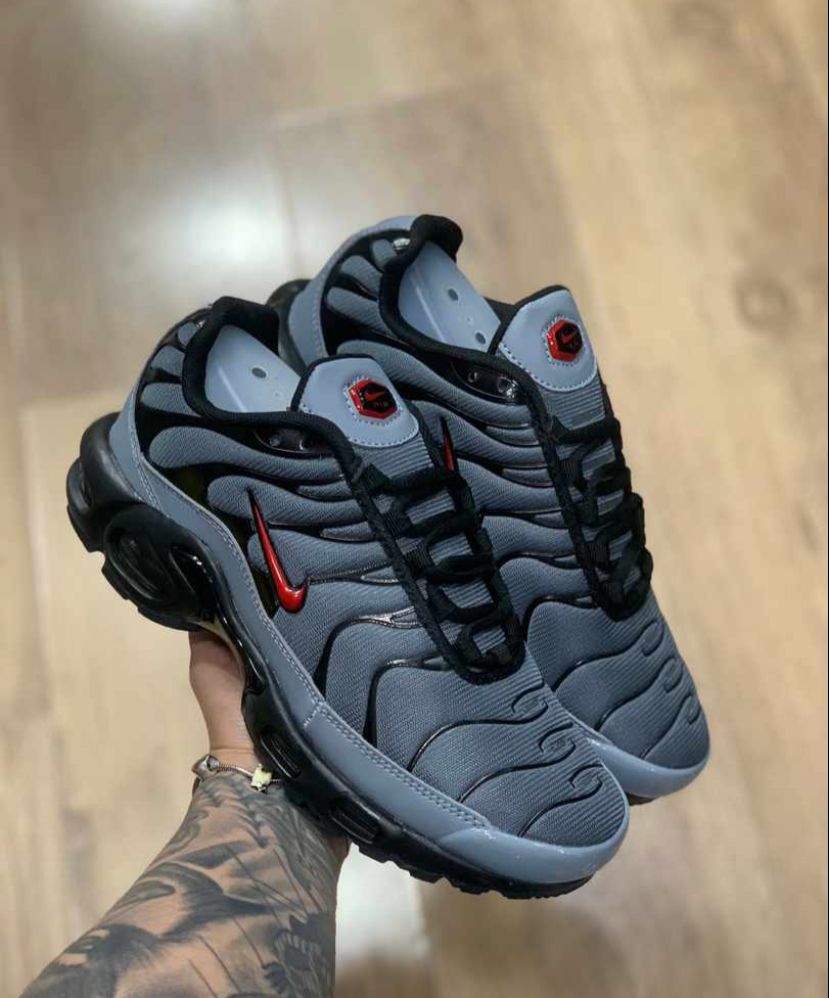 Tênis Nike Air Max Plus TN - Grey Samurai
