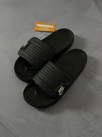Chinelo Slide Nike Offcourt Adjust - Preto