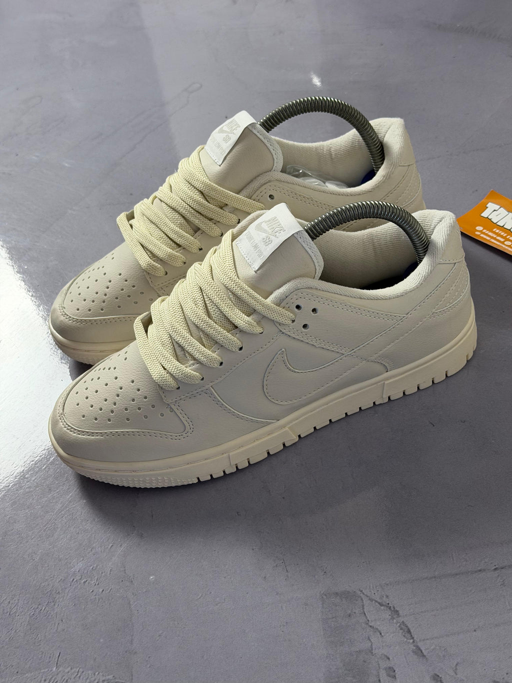 Tênis Nike Dunk - OffWhite