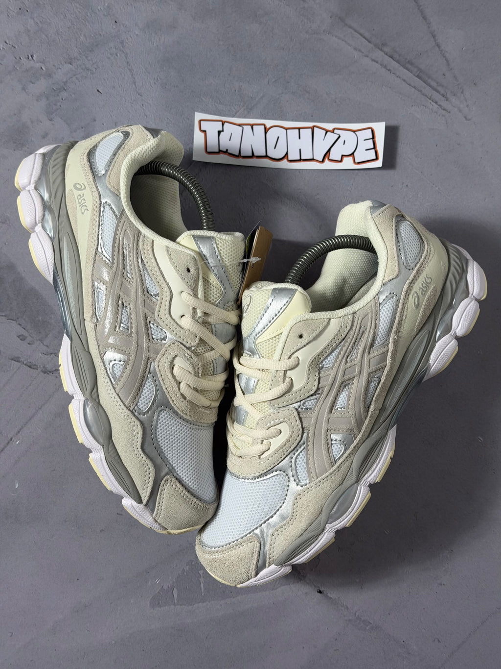 Tênis Asics Gel NYC - Bege