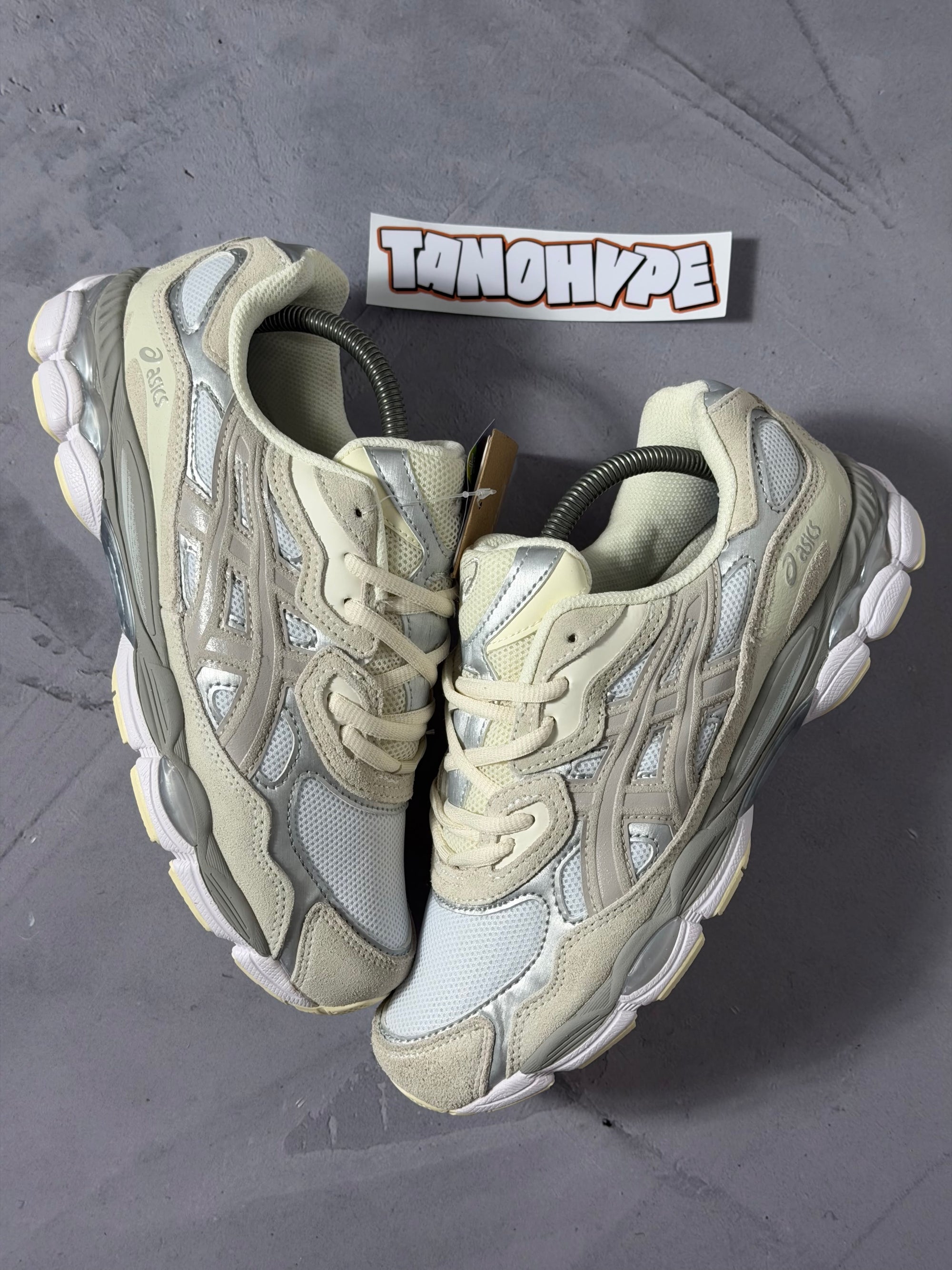 Tênis Asics Gel NYC - Bege