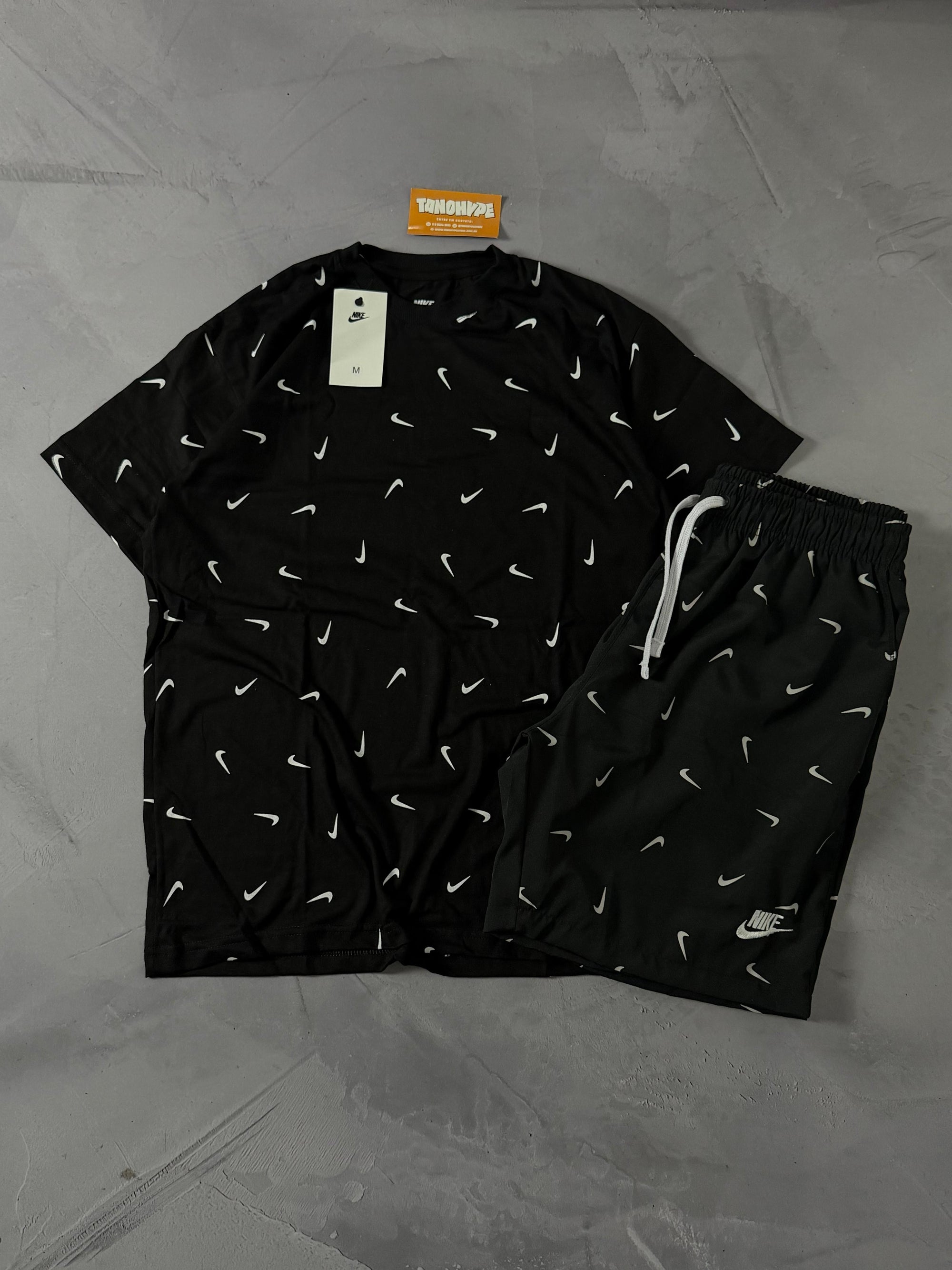 Conjunto Nike Chuva de Swoosh