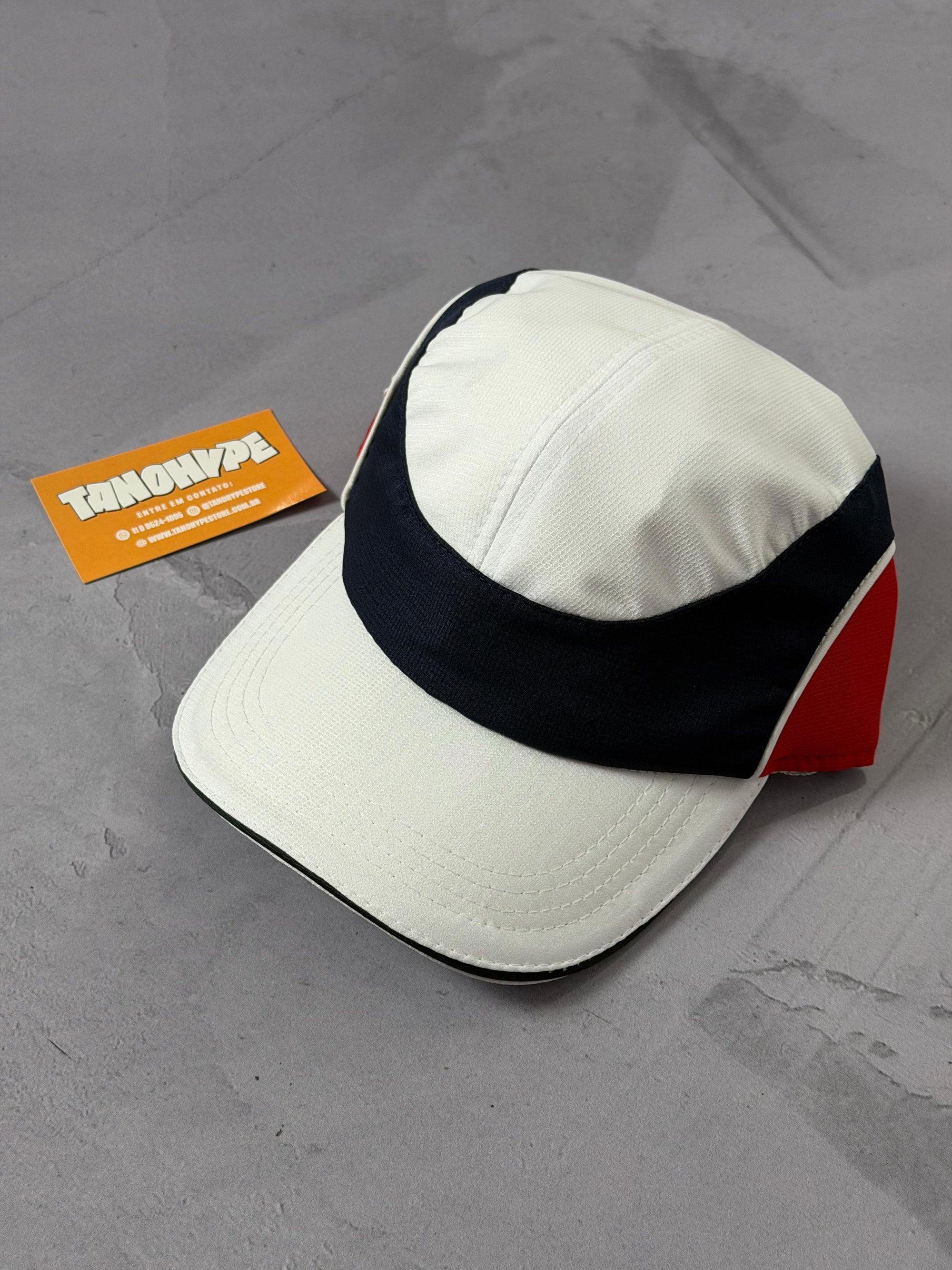Boné Lacoste Colorblock - Branco Vermelho