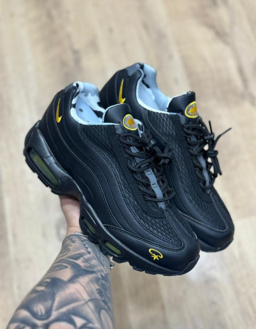 Tênis Nike Air Max 95 Corteiz - Preto e Amarelo