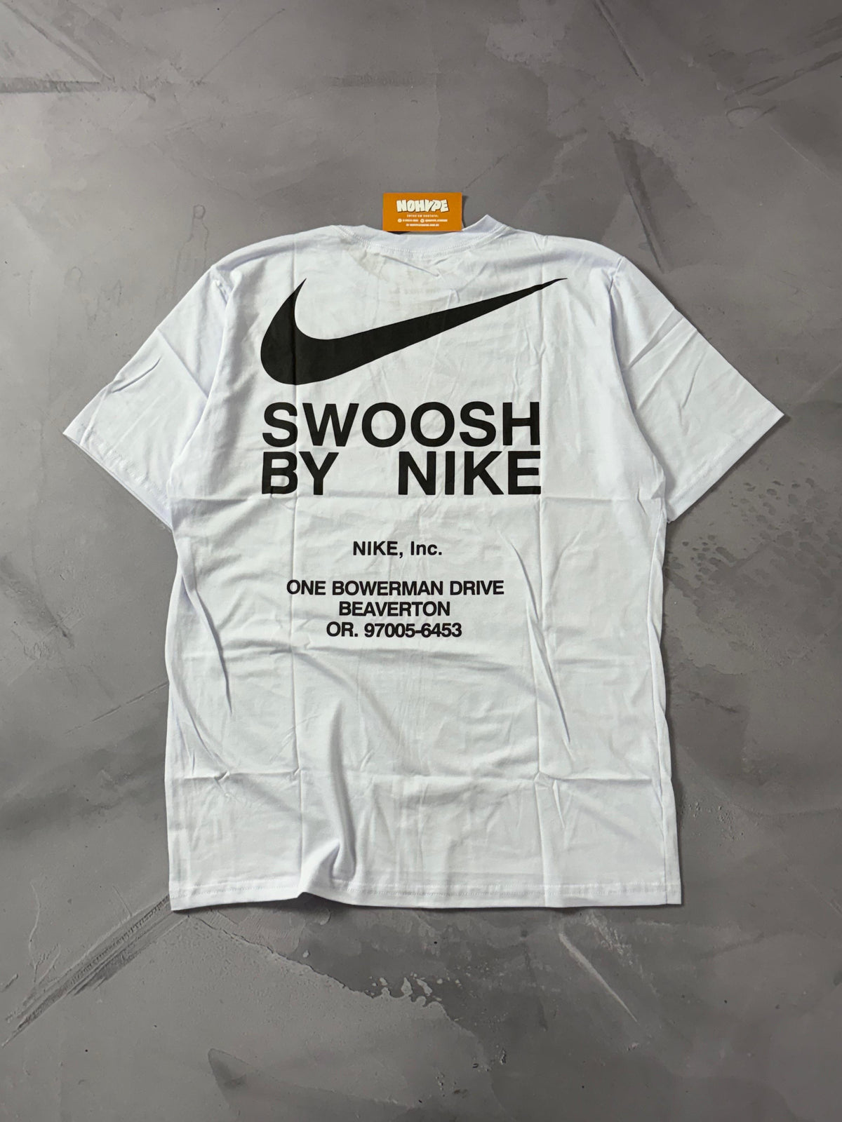 Camiseta Nike By Swoosh - Branca