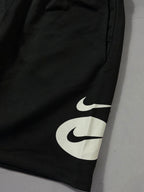 Shorts Moletom Nike Swoosh League - Preto