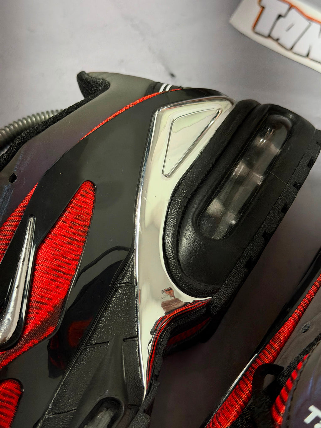 Tênis Nike Air Max Tailwind Skepta - Red