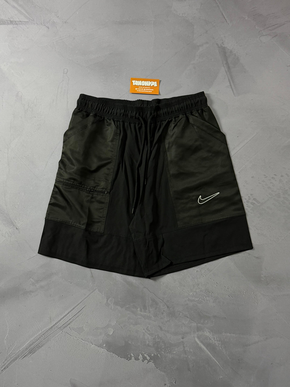 Shorts Tactel Cargo Nike - Preto