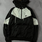 Corta Vento Nike Windrunner - Preto e Branco