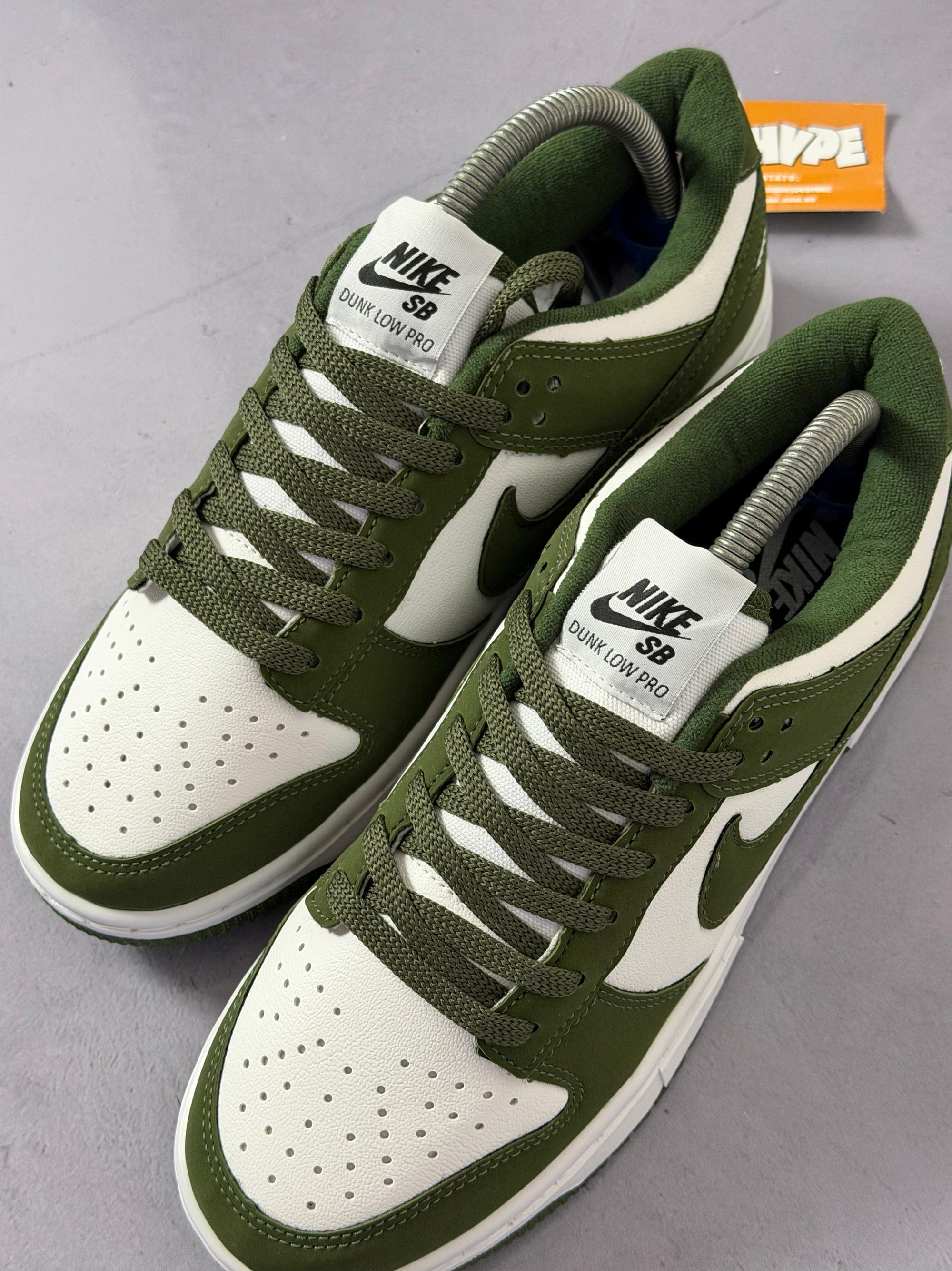 Tênis Nike Dunk - Verde Militar