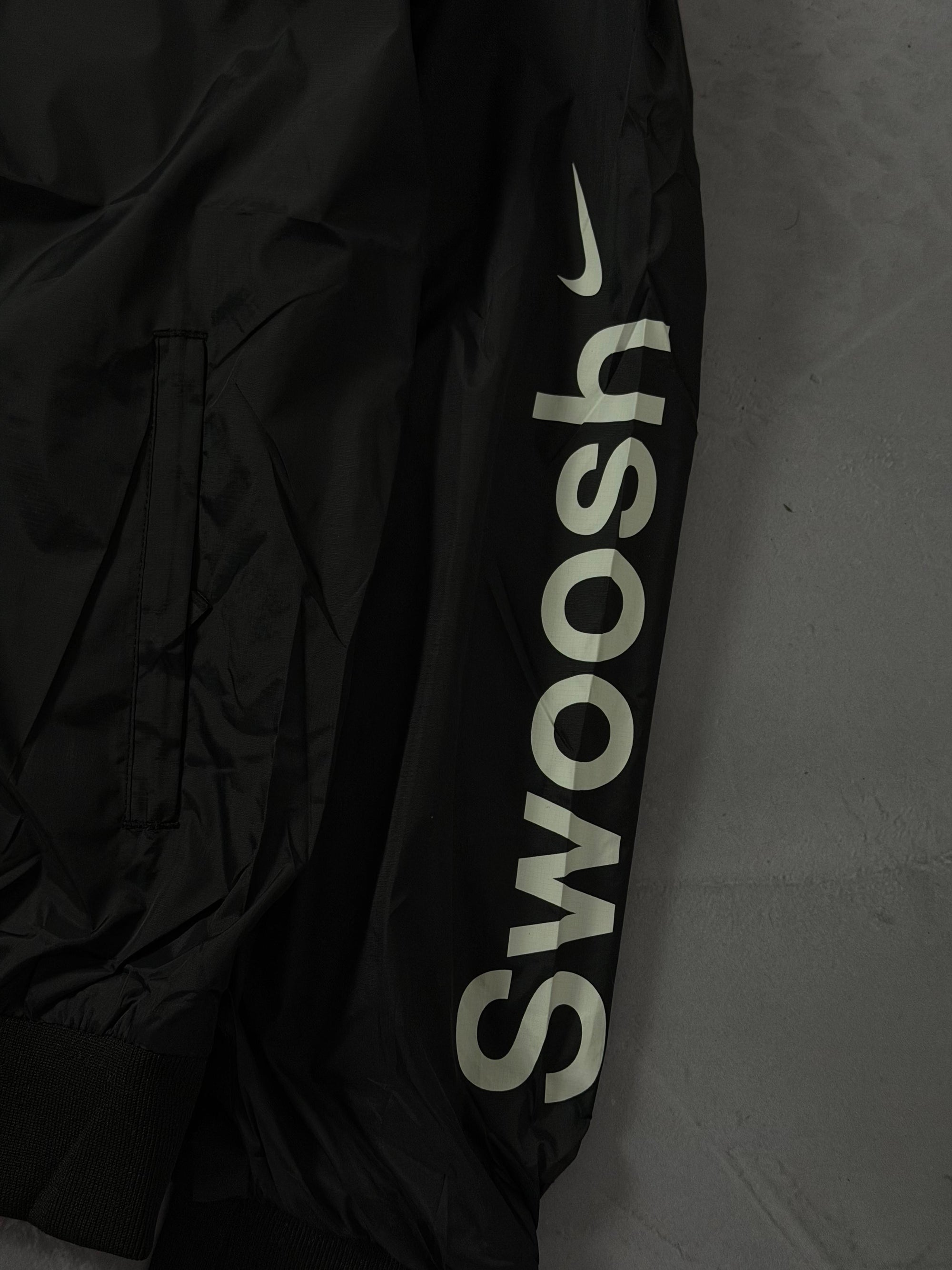 Corta Vento Nike Windrunner Swoosh - Preto