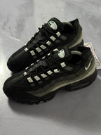 Tênis Nike Air Max 95 - Double Black