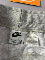 Shorts Moletom Nike Icon - Cinza
