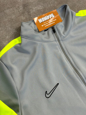 Conjunto Academy Dri Fit - Cinza e Verde