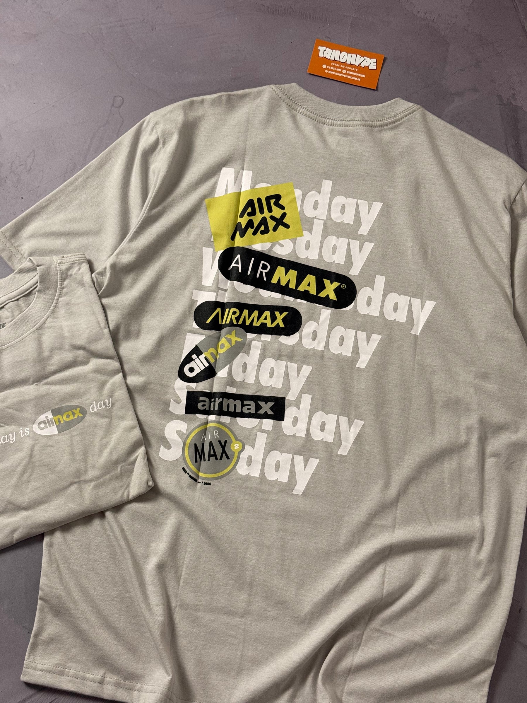 Camiseta Nike AirMax Day - Cinza