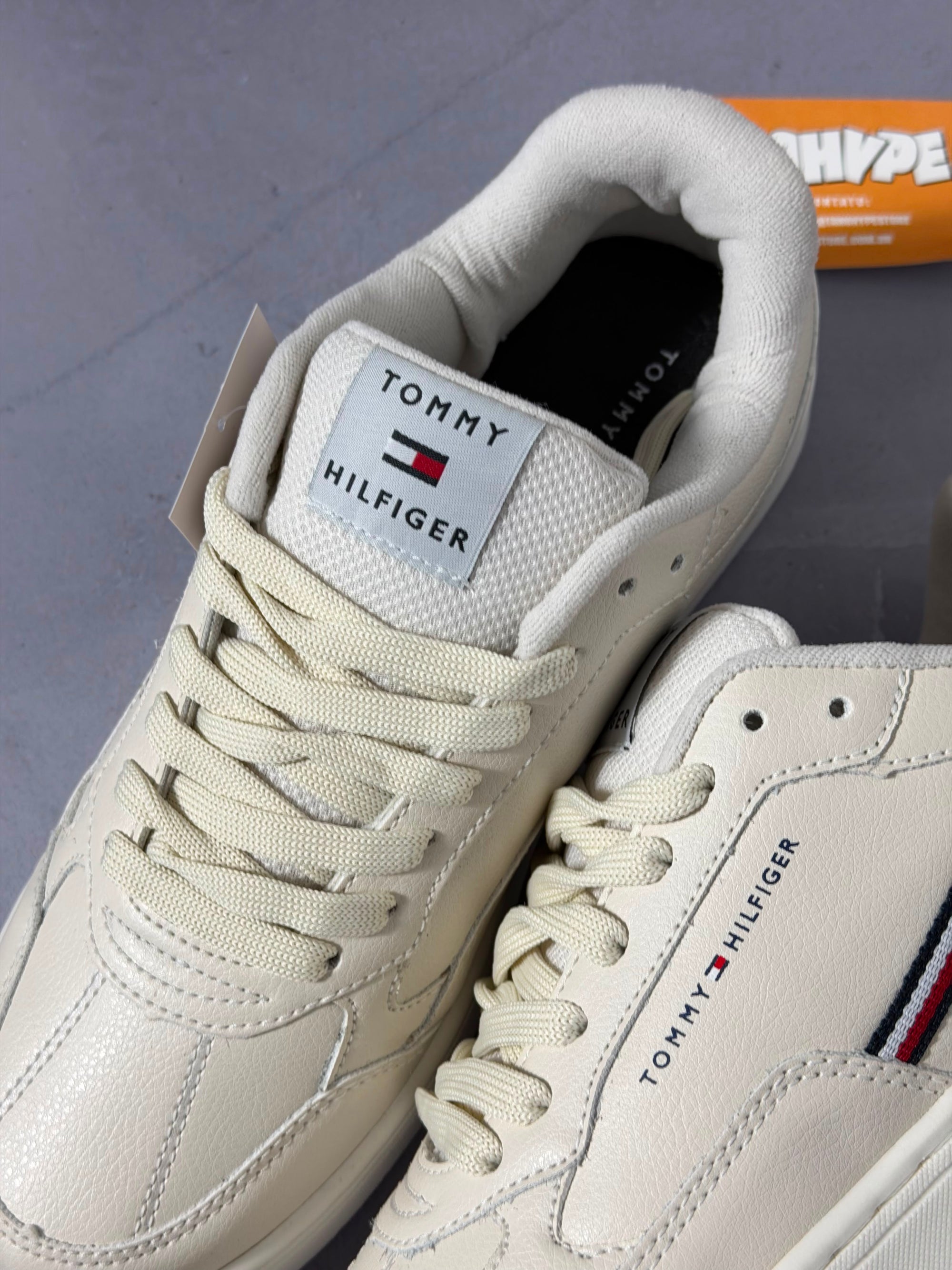 Tênis Tommy Hilfiger Basket Core - Bege