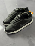 Tênis Nike Dunk - Dark Grey