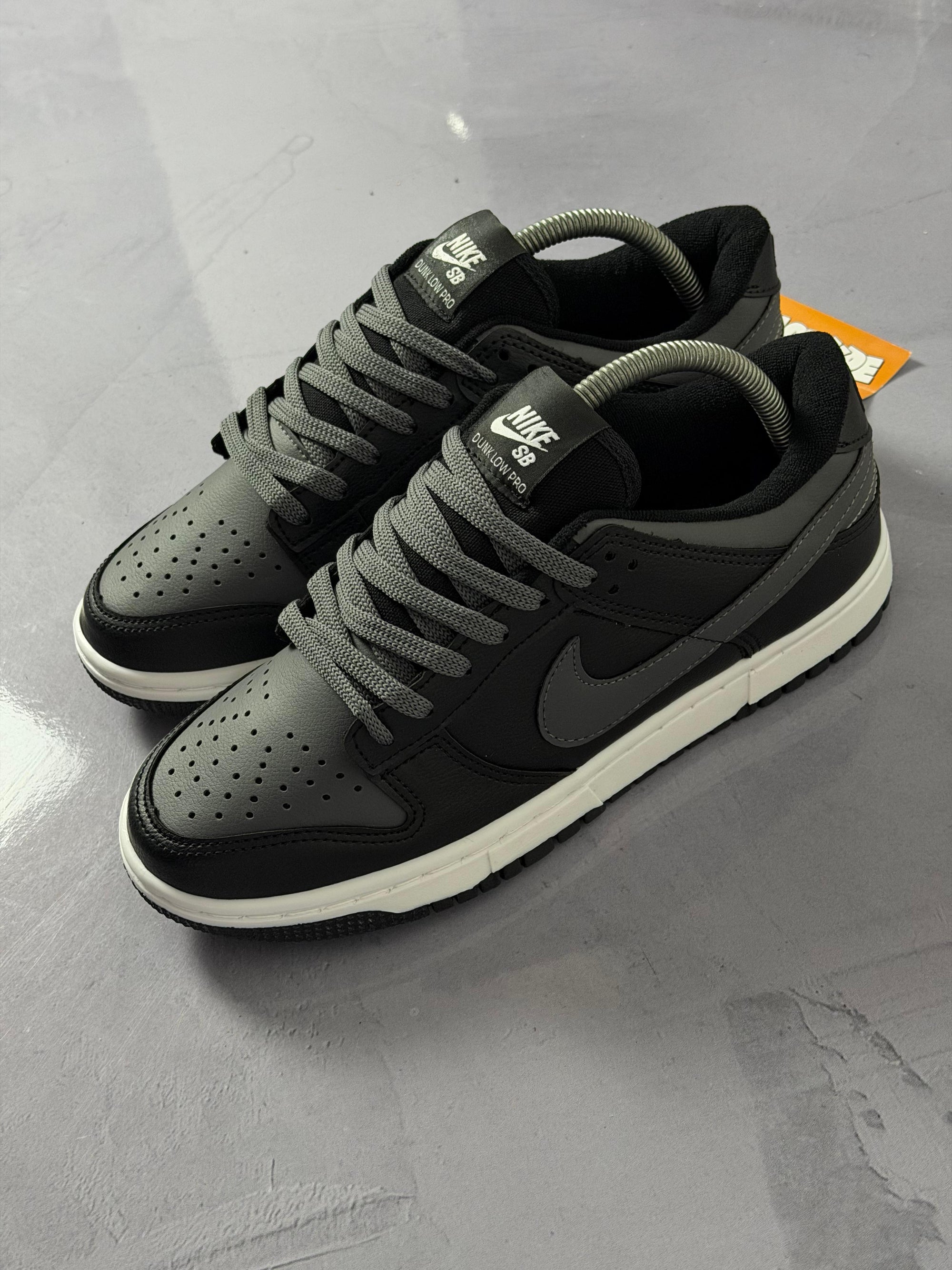 Tênis Nike Dunk - Dark Grey