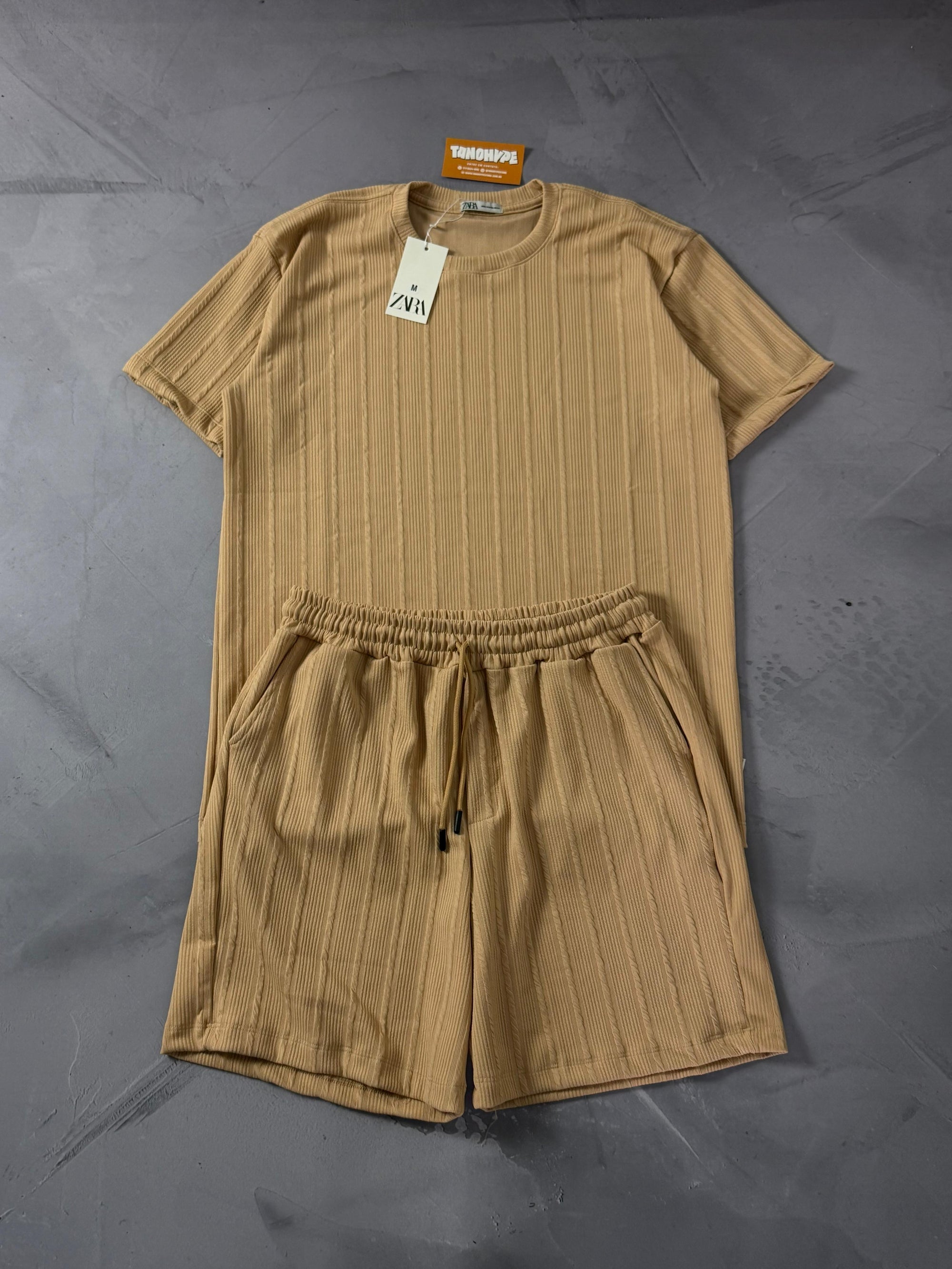 Conjunto Zara - Caqui