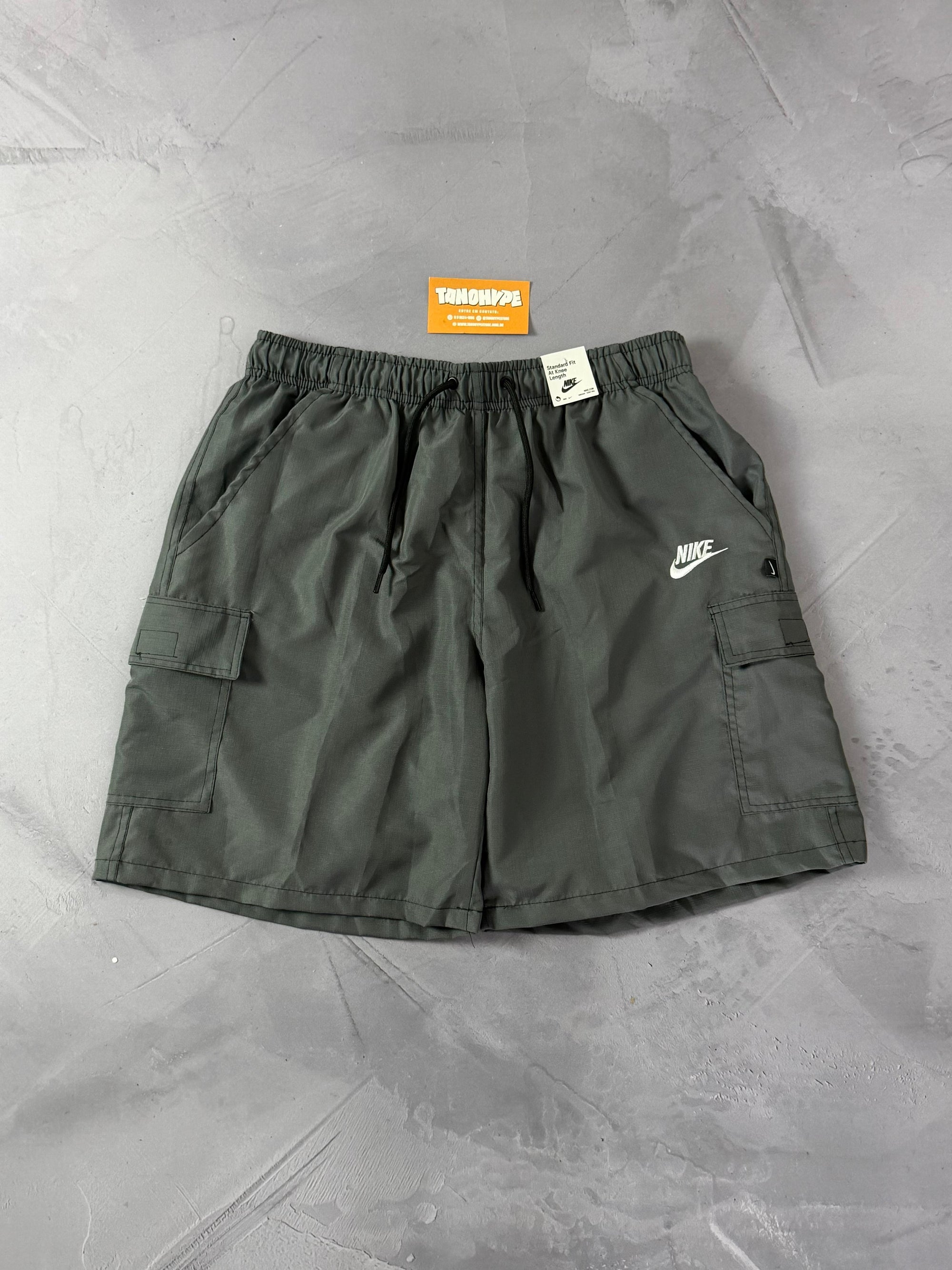 Shorts Ripstop Cargo Nike - Cinza