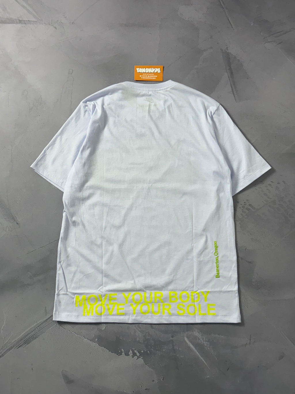 Camiseta Nike World Tour - Branco