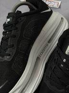 Tênis Nike Vomero - Black White