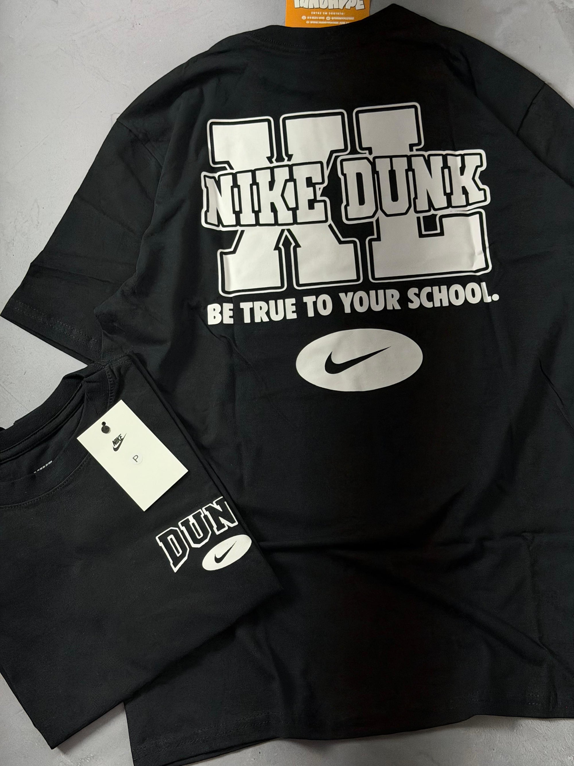 Camiseta Nike Dunk - Preto