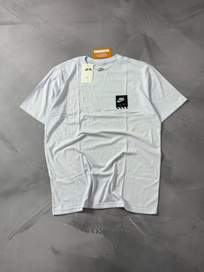 Camiseta Nike Air Pegasus - Branco