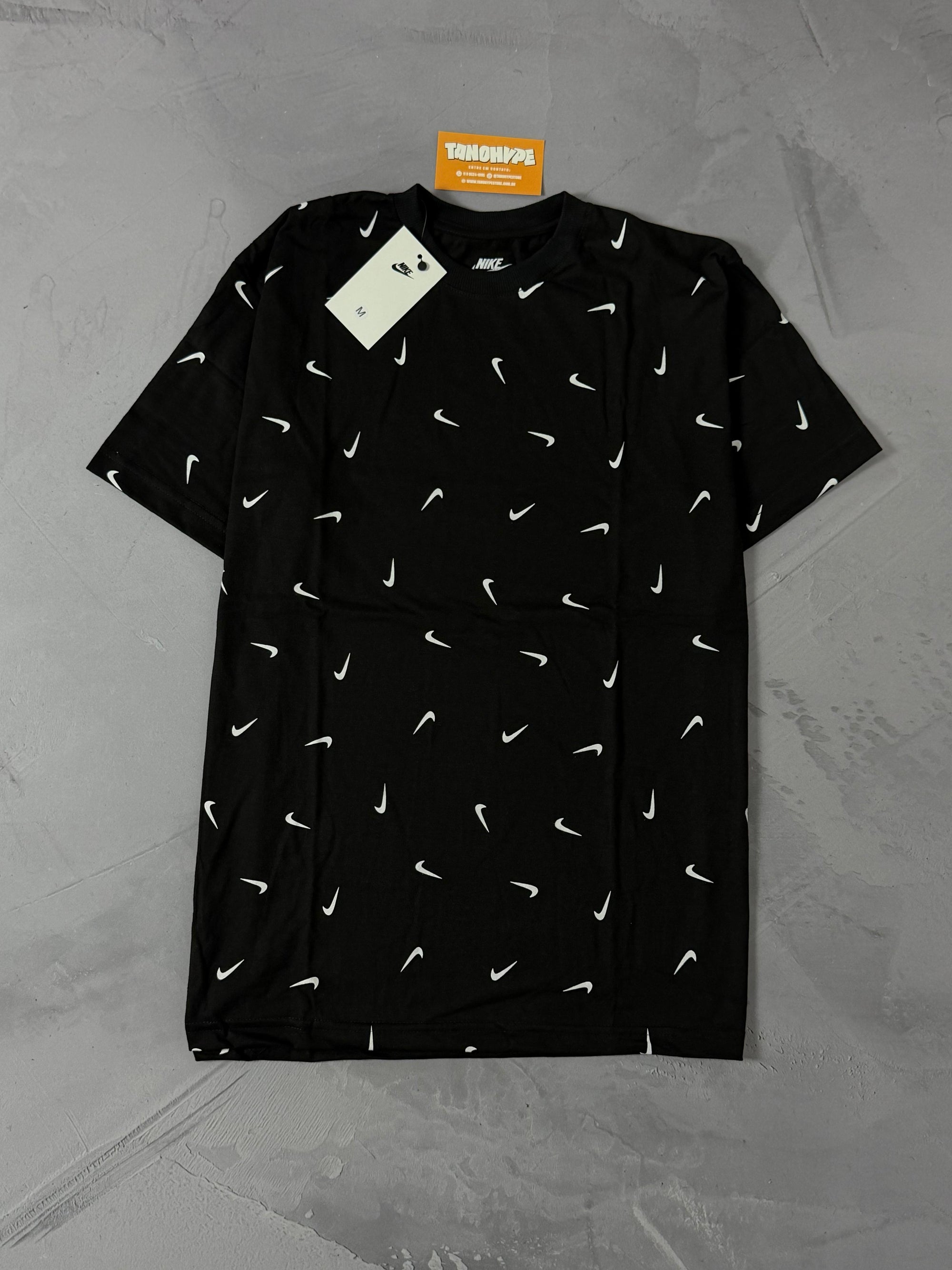 Camiseta Nike Chuva de Swoosh