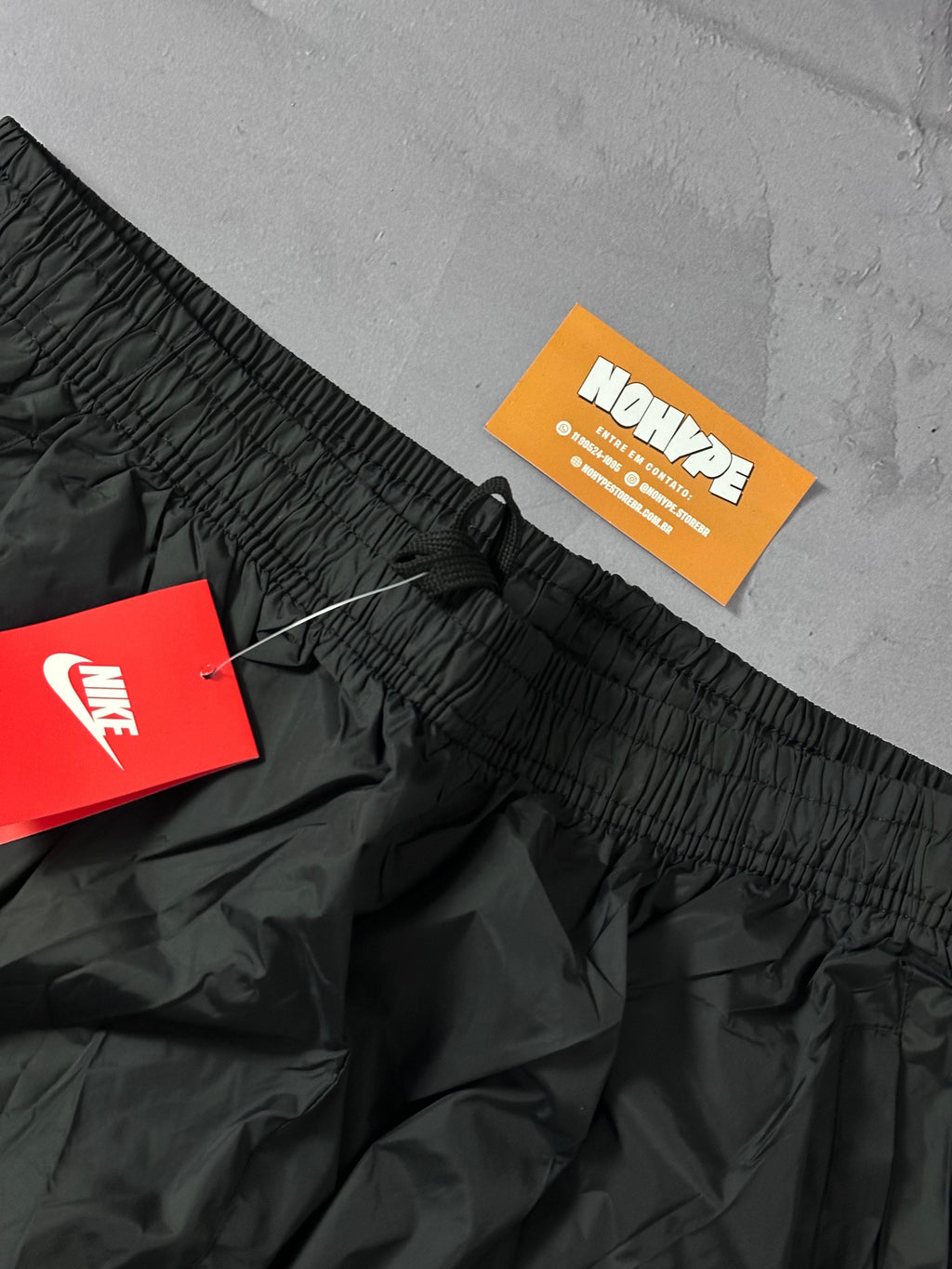 Calça Nike Windrunner Tactel - Preto