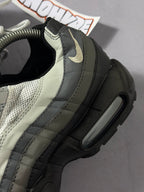 Tênis Nike Air Max 95 - Cinza