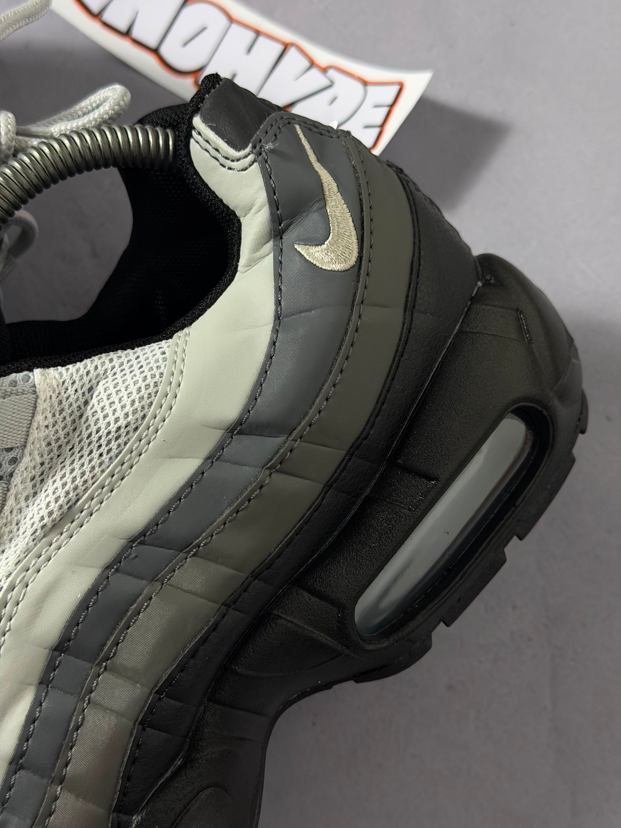 Tênis Nike Air Max 95 - Cinza