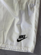 Shorts Tactel Nike Club - Branco 02