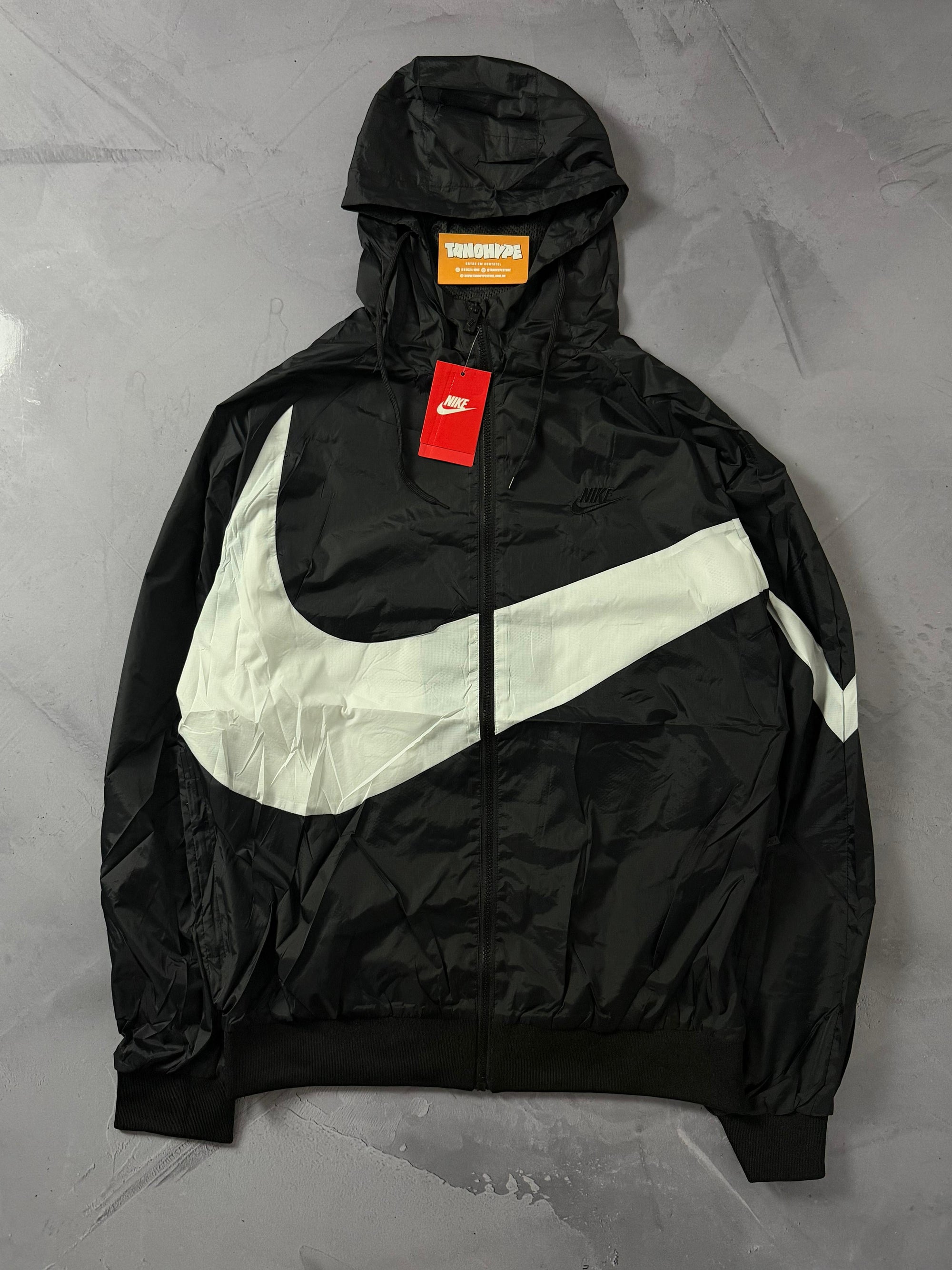 Corta Vento Nike Big Swoosh - Preto
