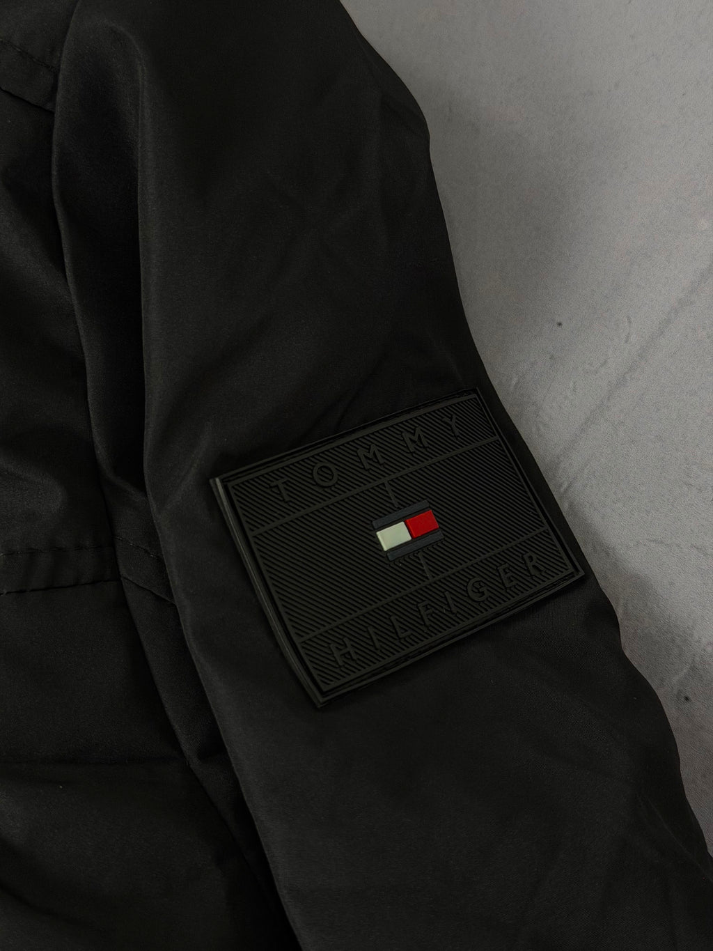 Jaqueta Velejador Tommy Hilfiger - All Black
