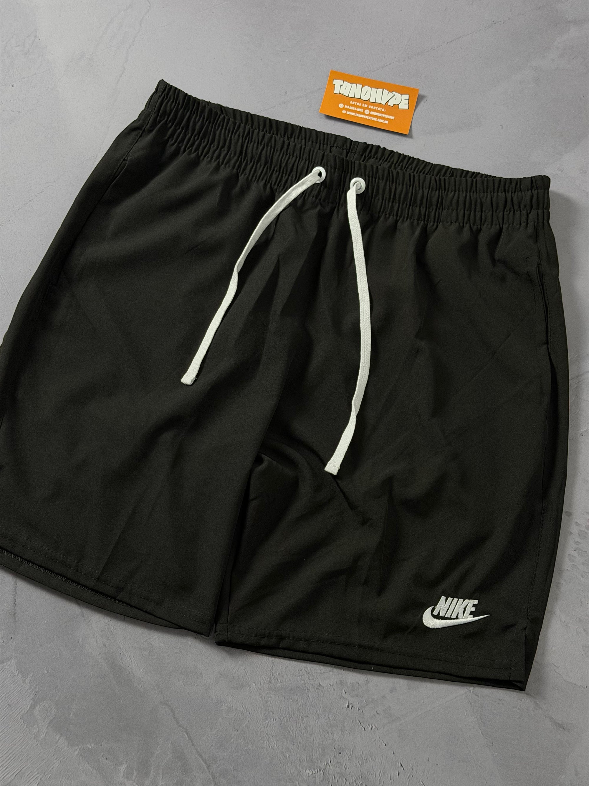 Shorts Tactel Nike Club Flow - Preto
