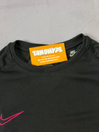 Camiseta Nike Dri Fit Academy 2021 - Preta/Rosa