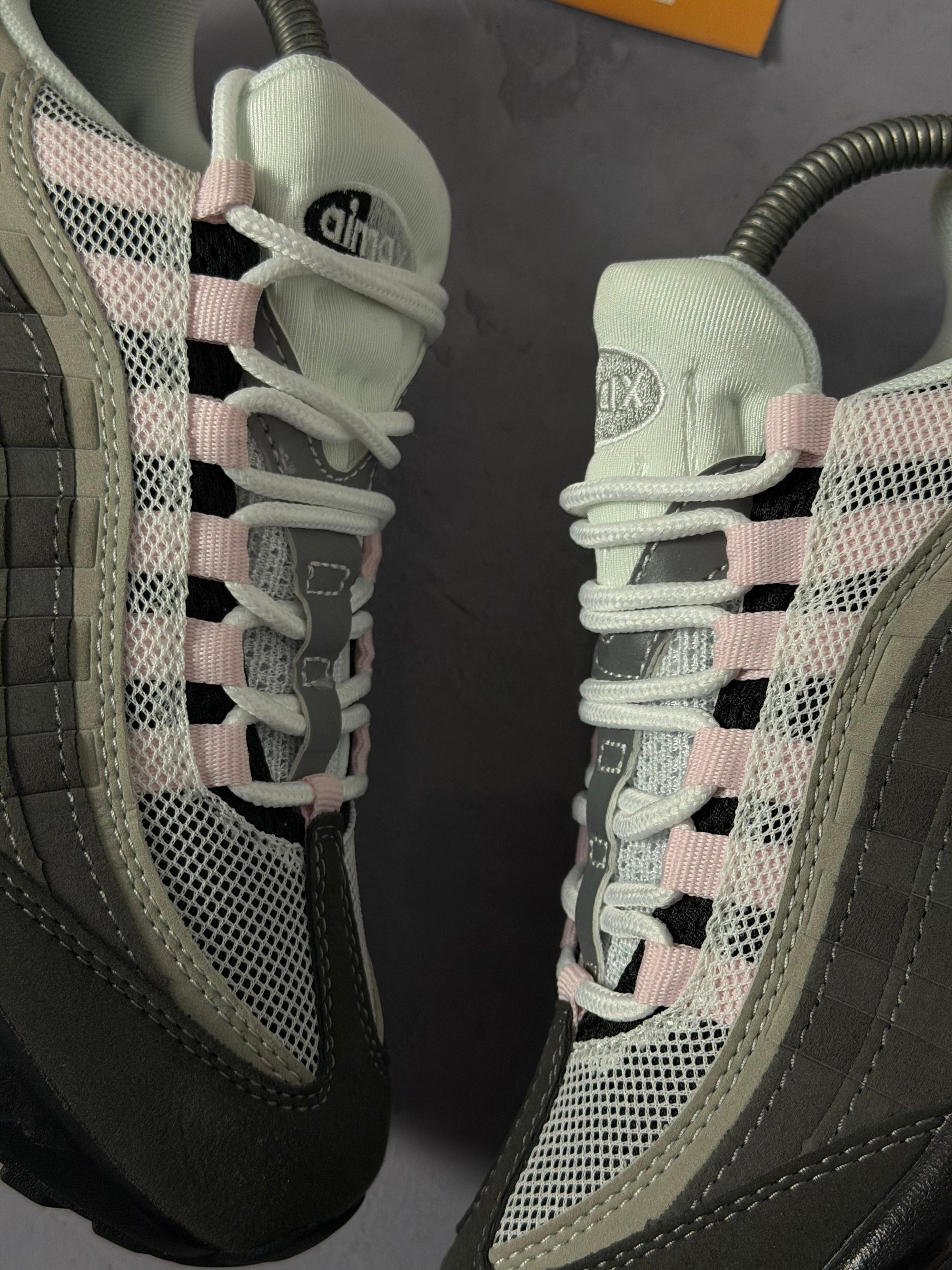 Tênis Nike Air Max 95 - Pink Foam