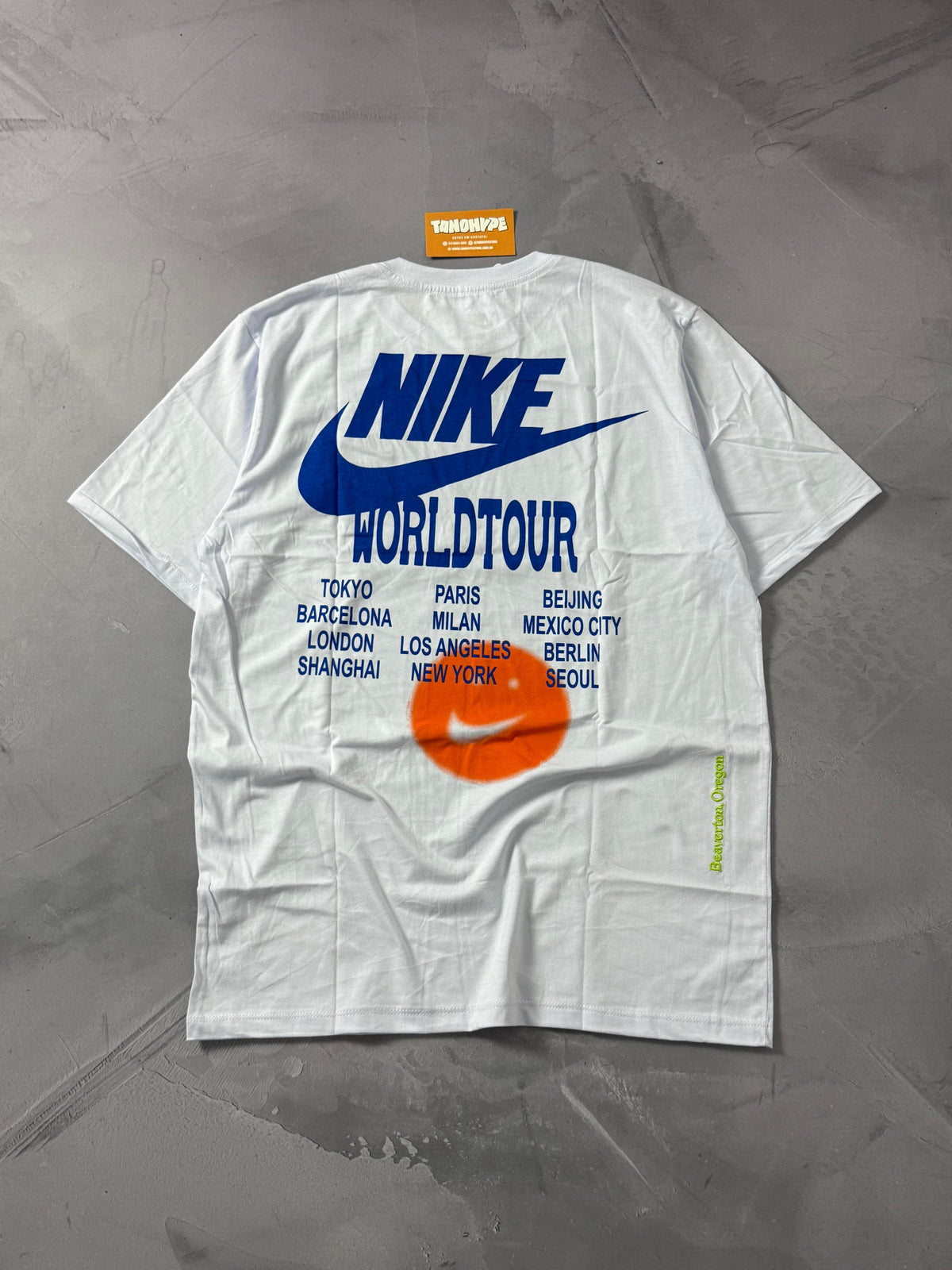 Camiseta Nike World Tour 2.0 - Branco