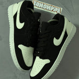 Tênis Nike Air Jordan Low 1 - Black/White