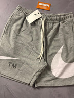 Shorts Moletom Nike Big Swoosh TM - Cinza