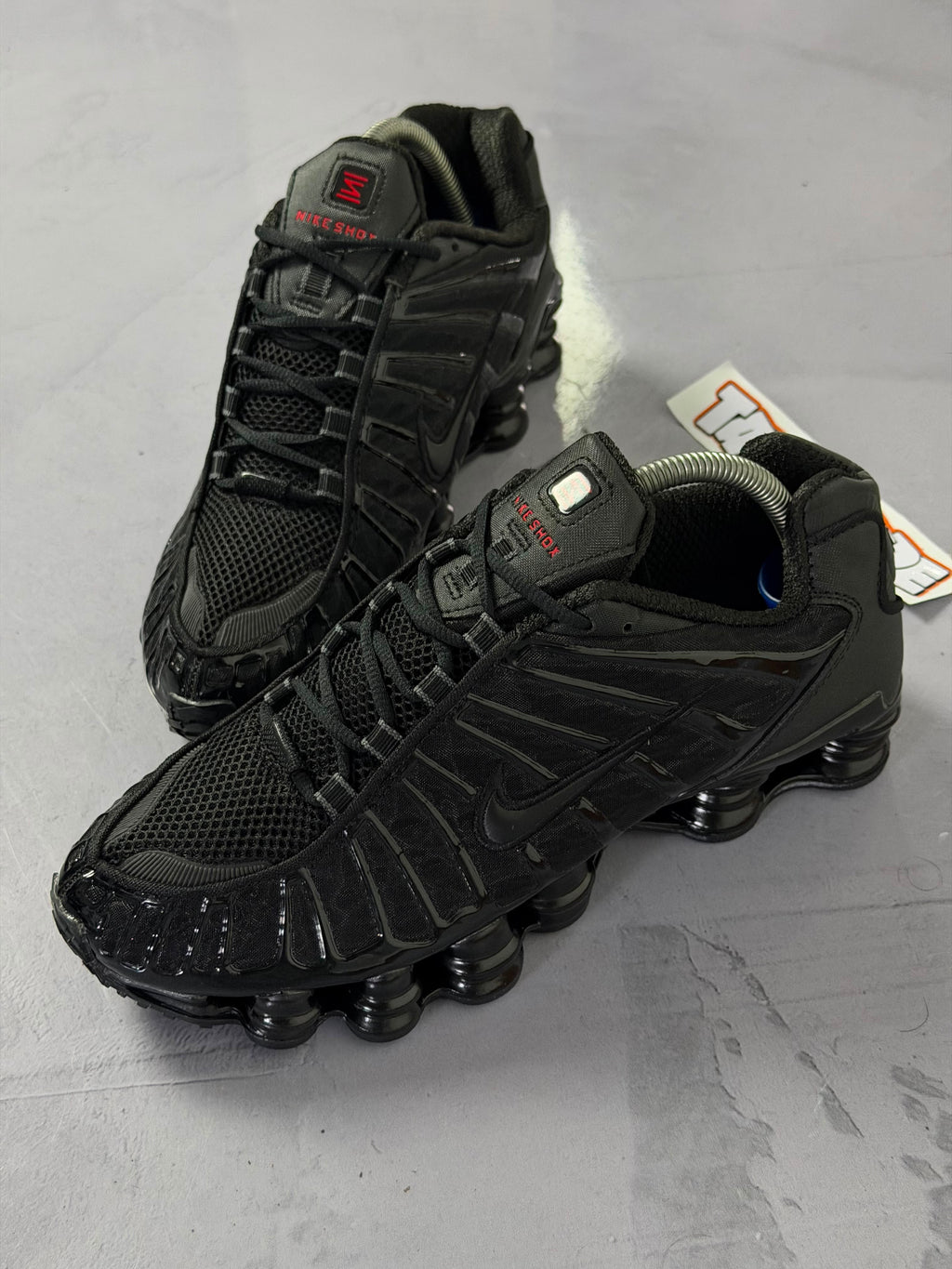 Tênis Nike Shox 12 Molas - Preto